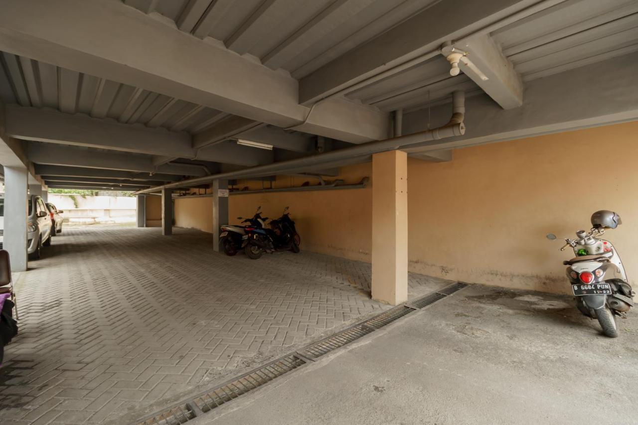 Koolkost Syariah Near Kampus Utama Universitas Budi Luhur Mencil エクステリア 写真